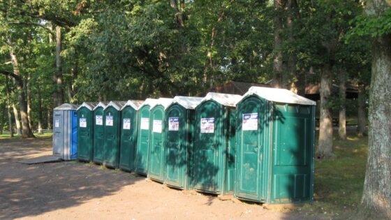 weather-resistant porta potties at outdoor event