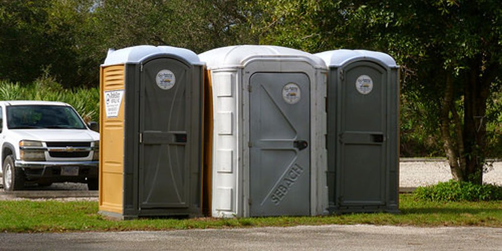 wedding porta potty rental