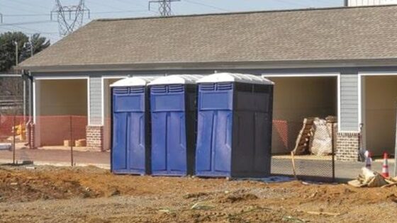 porta potty cleaner